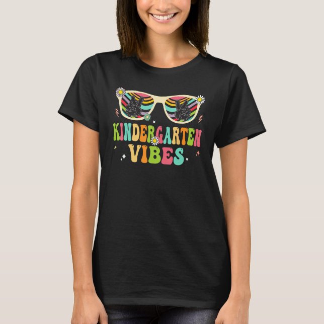 Back To School Kindergarten Vibes Retro Teacher Wo T-Shirt (Vorderseite)