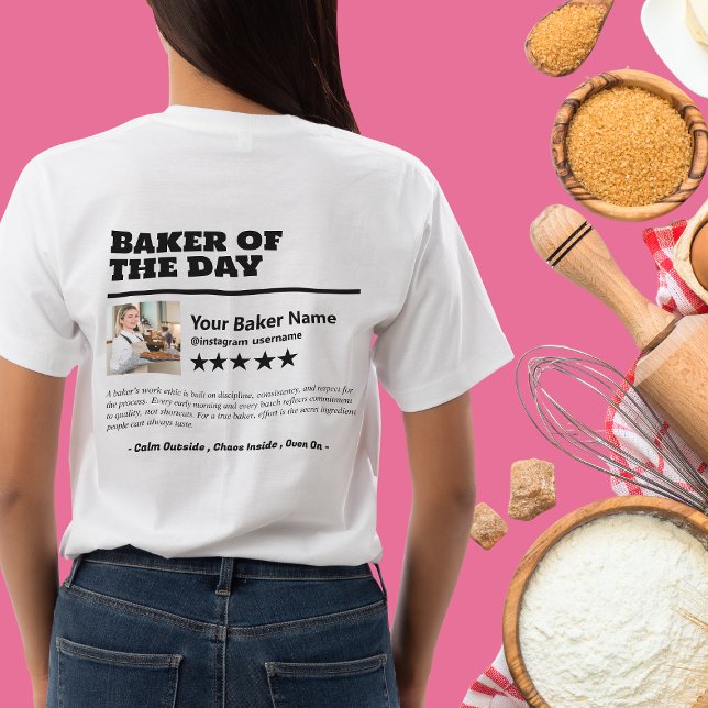 BÄCKER DES TAGES Tri-Blend SHIRT (Celebrate the baker of the day with a personalized design featuring a custom name and photo.)