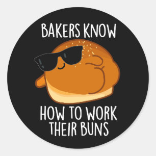 Bäcker wissen, wie sie ihre Brötchen backpuppen kö Runder Aufkleber