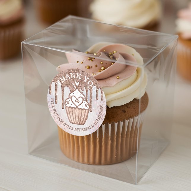 Bäckerei Cupcake Glitzer Rose Gold Pink Tropfen Runder Aufkleber (Pastry Bakery Cupcake Glitter Rose Gold Pink Drips Classic Round Sticker)