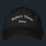 Bäckername bestickt mit schwarzem Hut<br><div class="desc">Fügen Sie Ihren Backernamen und Mitarbeiternamen zu diesem bestickten Bakery Hat hinzu.</div>