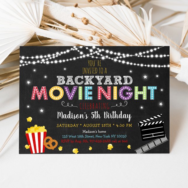 Backyard Movie Night Birthday Einladung (Von Creator hochgeladen)