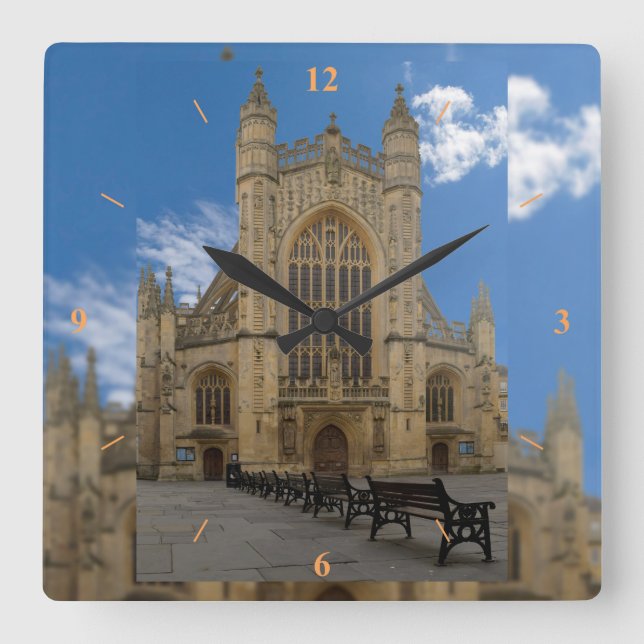 Bad Abbey. Quadratische Wanduhr (Vorderseite)