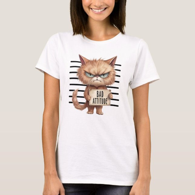 Bad Attitude Cat Mugshot - Funny Feline Design T-Shirt (Vorderseite)
