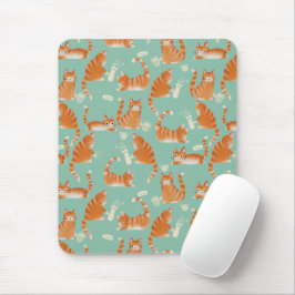 Bad Orange Tabby Katzen klopfen über Muster Mousepad