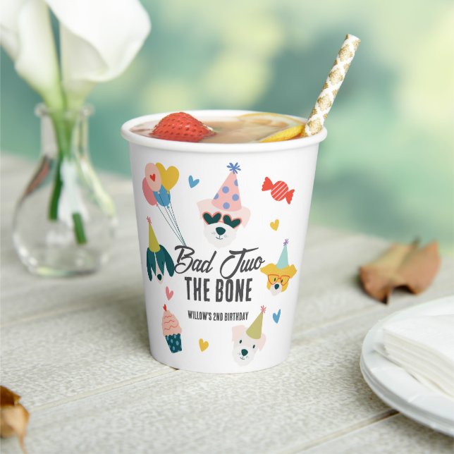 Bad Two die Knochenhunde Balloons 2. Geburtstag Pappbecher (In Situ)