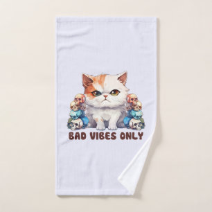 Bad Vibes only - Fierce Cat & Skulls Gothic Design Badhandtuch Set