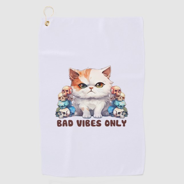 Bad Vibes only - Fierce Cat & Skulls Gothic Design Golfhandtuch (Vorderseite)