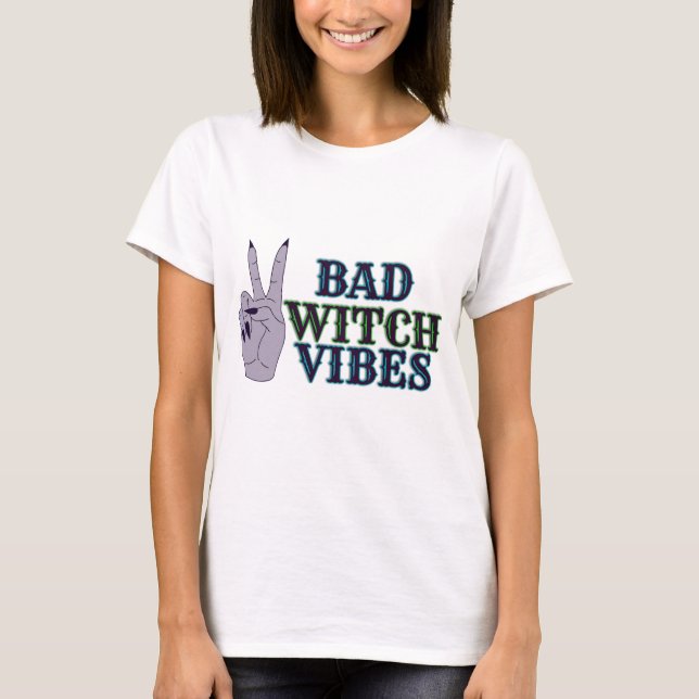 Bad Witch Vibes Witchy Hands T-Shirt (Vorderseite)