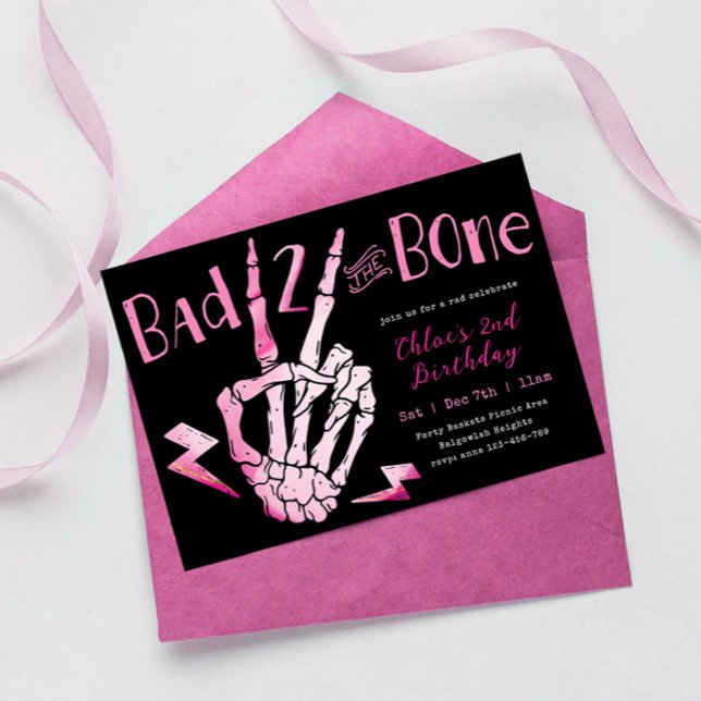 Bad ZWEI die Knochenmädchen Zweiter Geburtstag Ein Einladung (Von Creator hochgeladen)