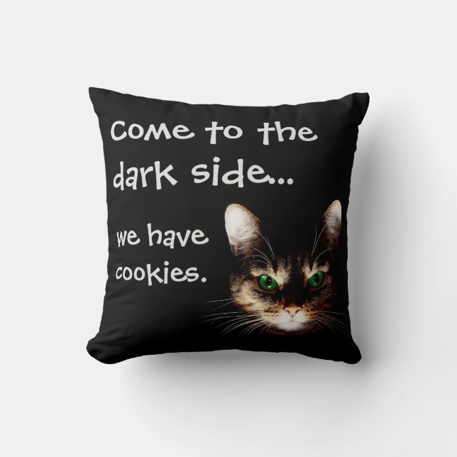 Badass Cats - "Dunkle Seite hat Cookies" Schwarz Kissen (Vorderseite)