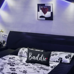 Baddie Schlafzimmerdekor mit Balck und Herzklopfen Lendenkissen