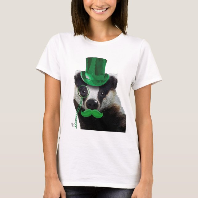 Badger mit Grünem Top-Hut und Mustache T-Shirt (Vorderseite)