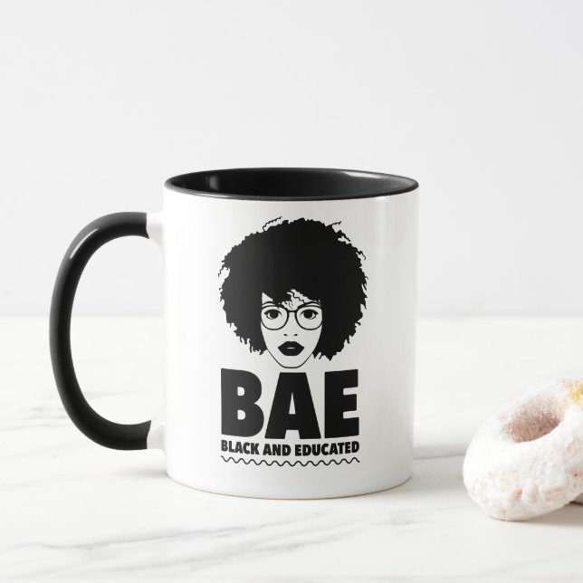 BAE: Schwarze und gebildete schwarze Frau Tasse (Mit Donut)