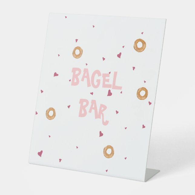 ‚BAGEL BAR‘ | Niedliche Weiße Herzen & Bagels Sockelschild (Vorderseite)