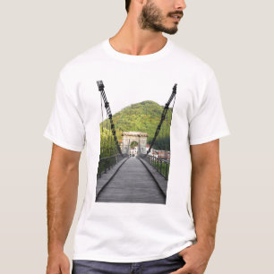 Bagni di Lucca, Toskana, Italien - Eine alte Brück T-Shirt