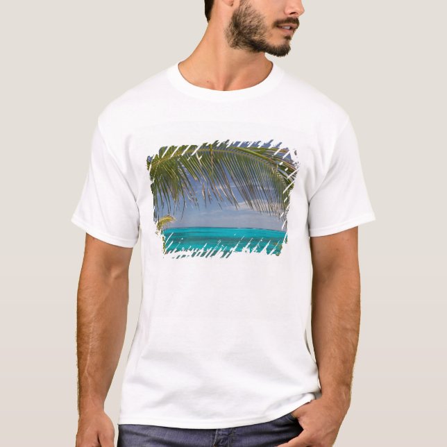 BAHAMAS, Abacos, Loyalist Cays, Man O-War Cay: T-Shirt (Vorderseite)