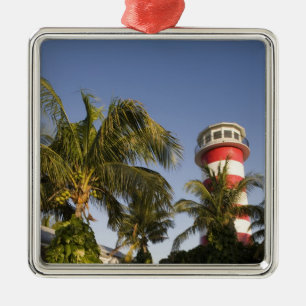 Bahamas, Grand Bahama Island, Freeport, Szene Ornament Aus Metall