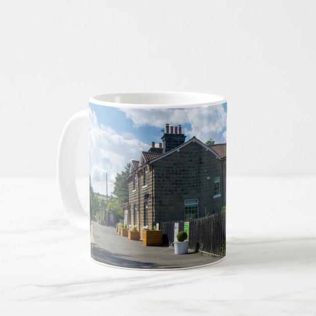 Bahnhof Castleton Moor Kaffeetasse (Vorderseite Links)