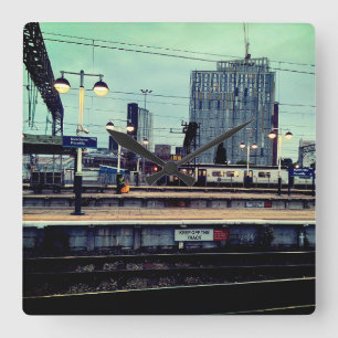Bahnhof Manchester mit Ansicht Quadratische Wanduhr