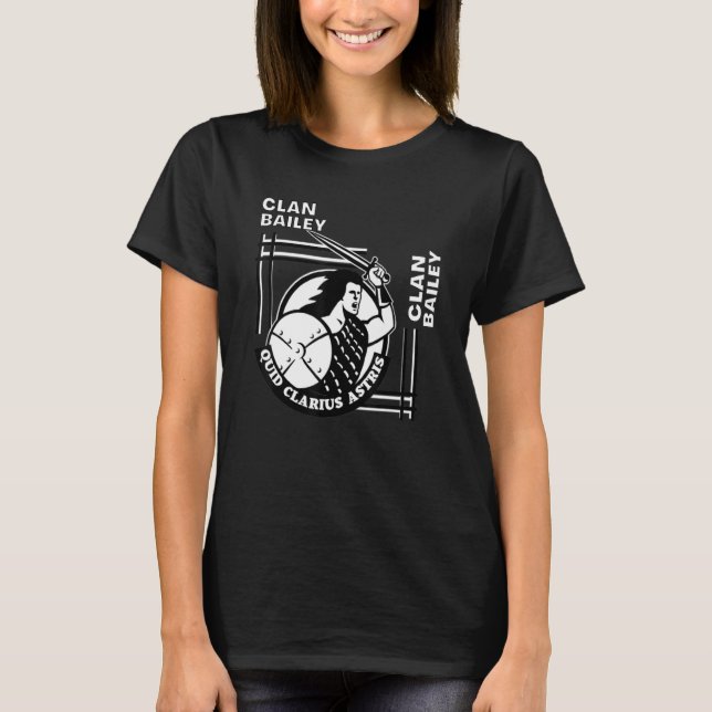 Bailey Clan Gaelic Motto Swordsman T-Shirt (Vorderseite)
