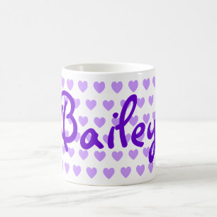 Bailey in Lila Tasse
