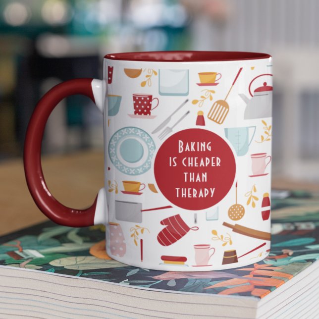 Baking billiger als Therapie Funny Kitchen Red Tasse (Von Creator hochgeladen)