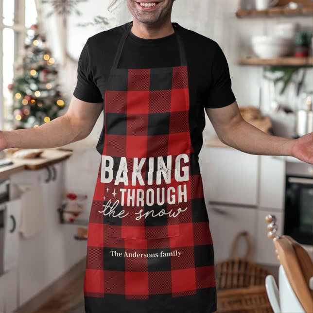 Baking Through the Snow Buffalo Plaid Christmas  Schürze (Von Creator hochgeladen)