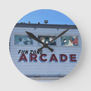 Balboa Fun Zone, Newport Beach, Kalifornien Runde Wanduhr