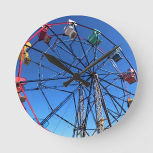 Balboa Fun Zone, Newport Beach, Kalifornien Runde Wanduhr