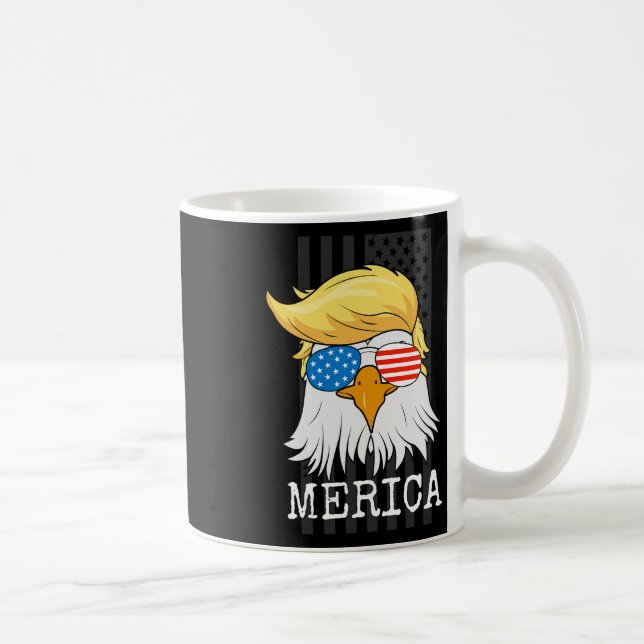 Bald Adler 4. Juli Trump American Flag Funny G Kaffeetasse (Rechts)