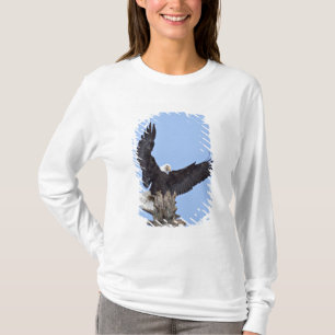 Bald-Adler (Haliäetus leucocephalus) mit Flügeln T-Shirt