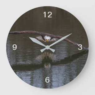 Bald Adler im Flug Große Wanduhr