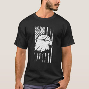 Bald Adler mit amerikanischem Flag-Shirt gerodet T-Shirt