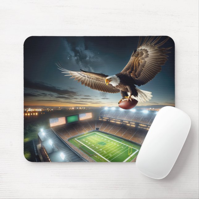 Bald-Adler mit einem Fußball Mousepad (Mit Mouse)