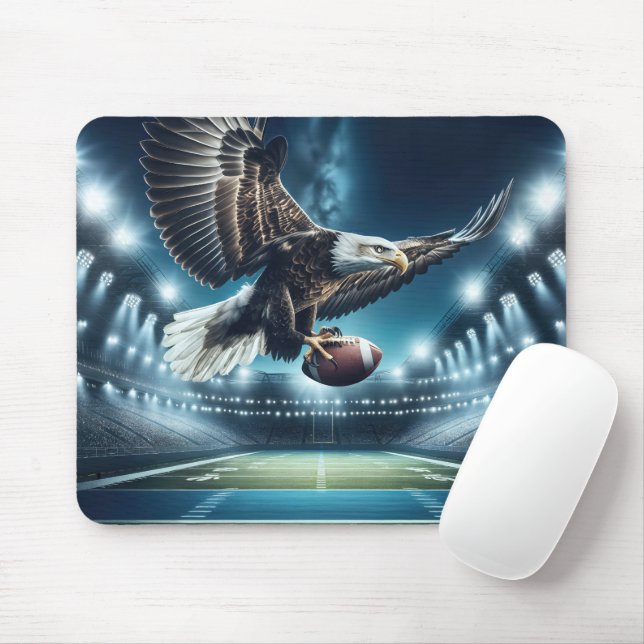 Bald-Adler mit einem Fußball Mousepad (Mit Mouse)