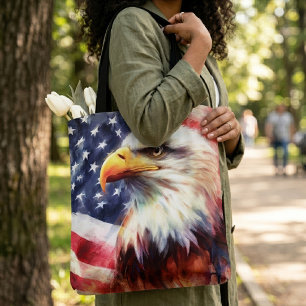 Bald-Adler mit USA-Flagge