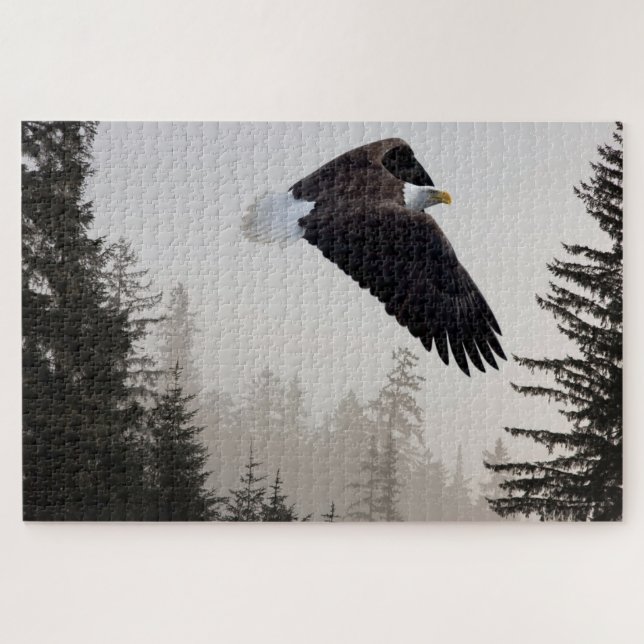 Bald-Adler stürzt durch Nebel Puzzle (Horizontal)