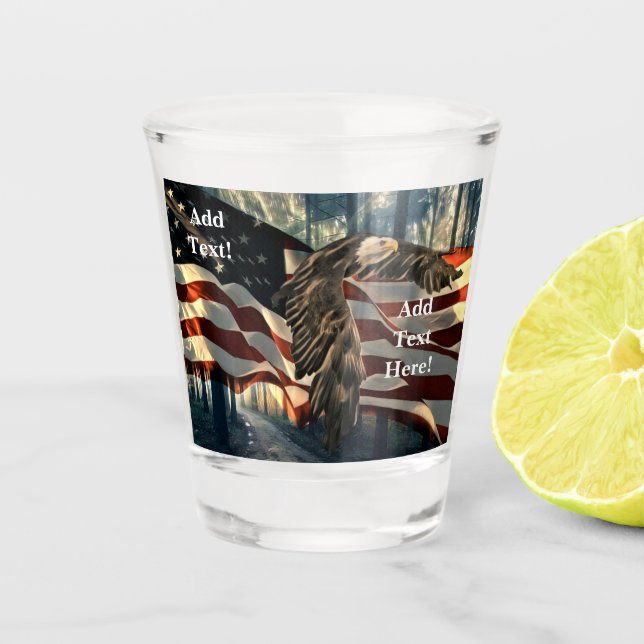 Bald Eagle American Flag Country Road Schnapsglas (Vorderseite)