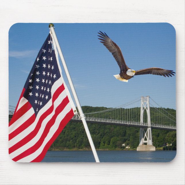 Bald Eagle (amerikanischer Stolz) Mousepad (Vorne)