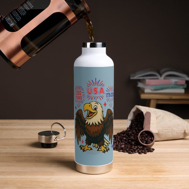 Bald Eagle mit Fireworks- USA 250 Years 1776-2026 Trinkflasche (Kaffee (gedreht))