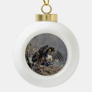 Bald Eagle mit ihrem Baby Keramik Kugel-Ornament