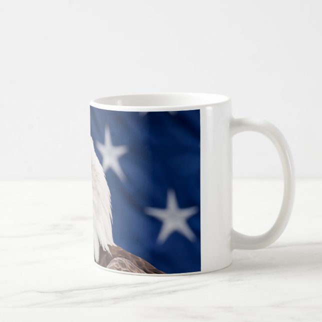 Bald Eagle Portrait mit Sternen Tasse (Rechts)