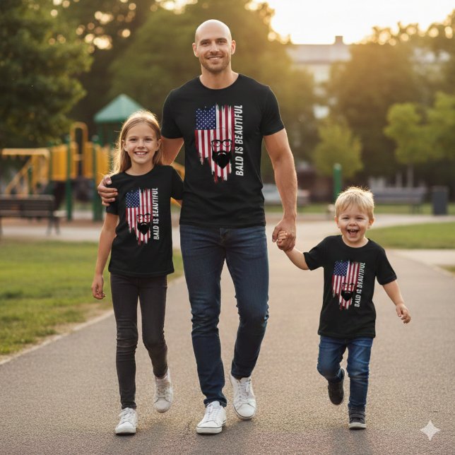 Bald Is Beautiful American Flag Man T-Shirt (Von Creator hochgeladen)
