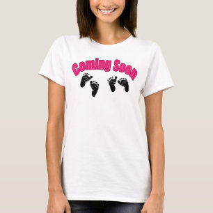 Bald kommen Zwillinge T-Shirt