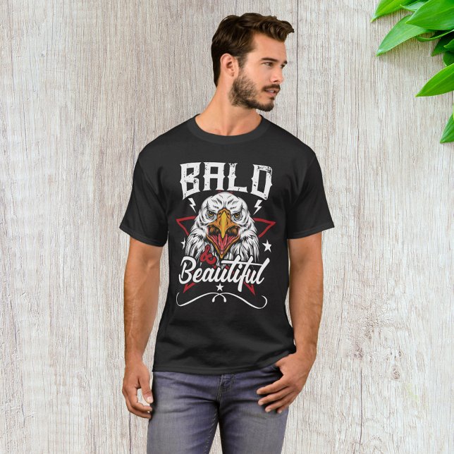 Bald und schöner Adler T-Shirt (Von Creator hochgeladen)