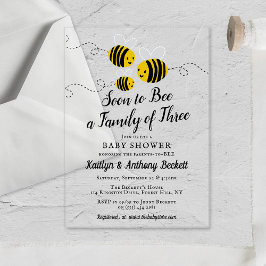 Bald zu einer Familie von drei | Babydusche Acryleinladungen