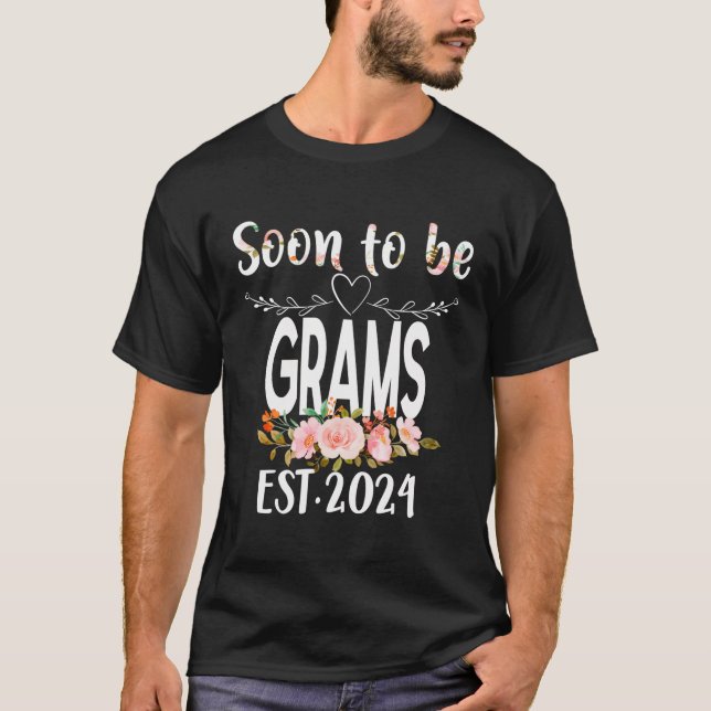 Bald zu Grams Est2024 Matching Family Schwangersch T-Shirt (Vorderseite)