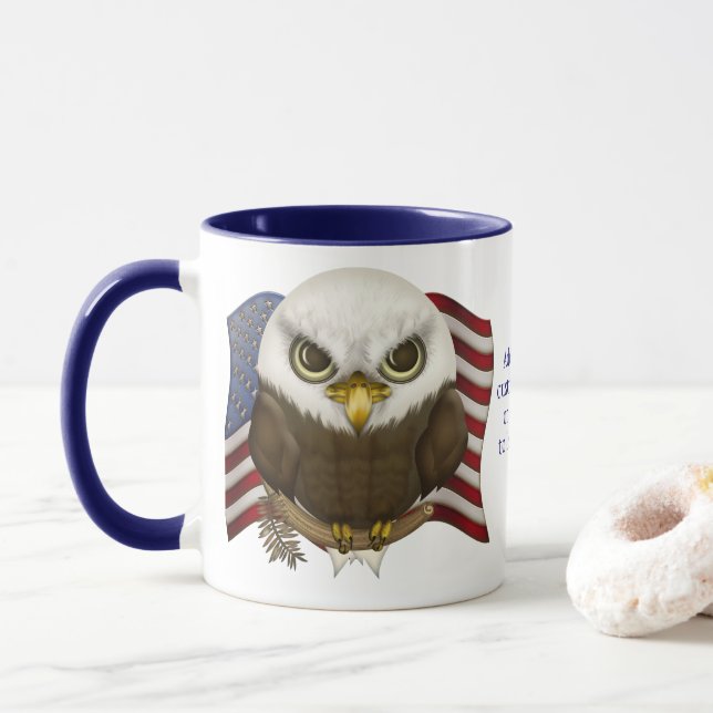 Baldwin der niedliche kahle Adler personalisiert Tasse (Mit Donut)