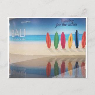 Bali-Gewartet für die Waves-Postkarte Postkarte